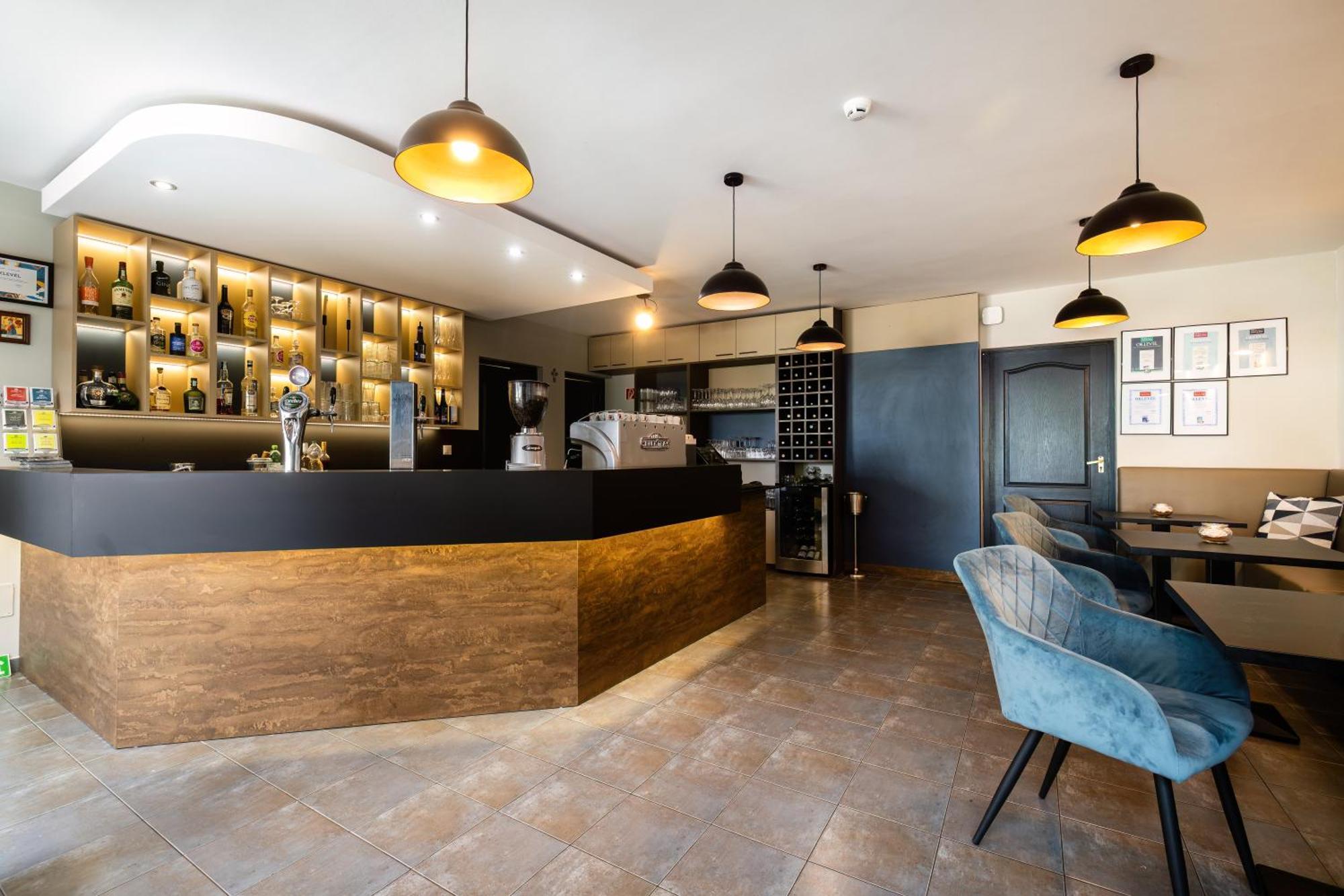 Port Etterem&Panzio Bed & Breakfast Balatonmáriafürdő Dış mekan fotoğraf